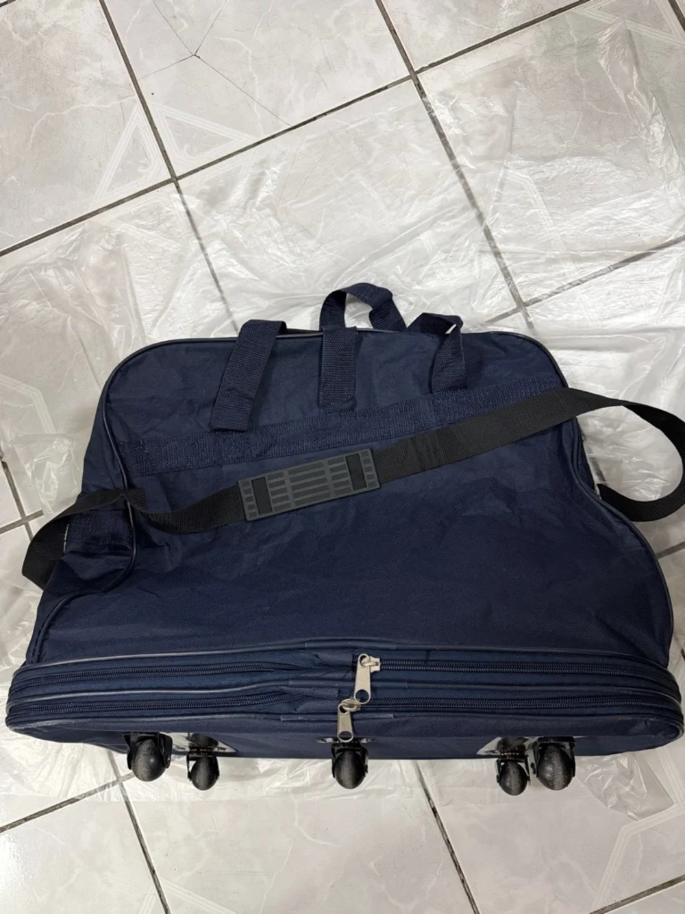 Men's Travel Duffel Bag - Navy Blue